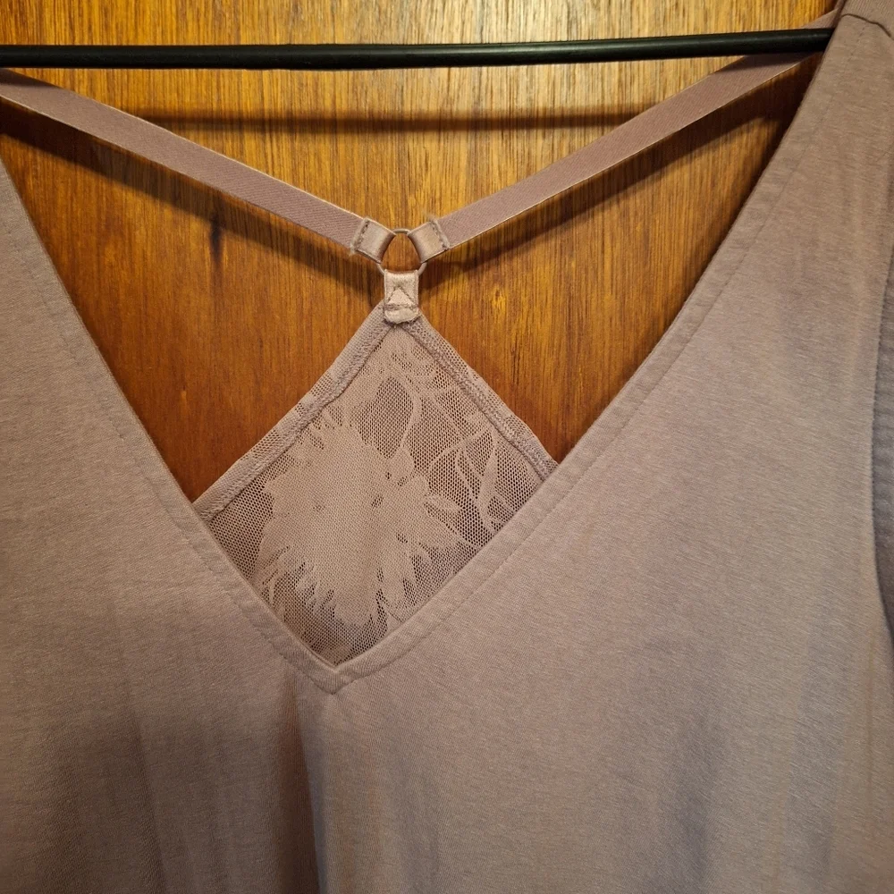 Cacique Pale Mauve 22/24 Lace Nightgown Gown Comfy Lightweight Strappy V-neck